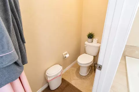 Bath - 13842 Bee Tree Ct, Hudson, FL 34669 photo 4 of 8