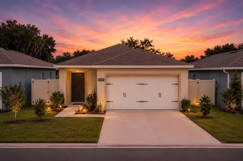 35155 Jomar Ave, Zephyrhills, FL 33541