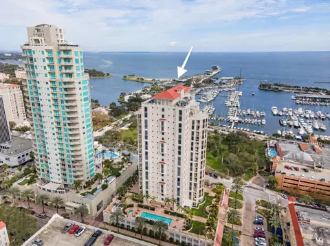 100 Beach Dr NE #1900, Saint Petersburg, FL 33701