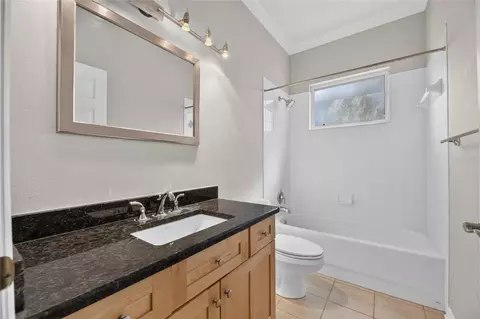 Bath - 12519 River Birch Dr, Riverview, FL 33569 photo 5 of 5