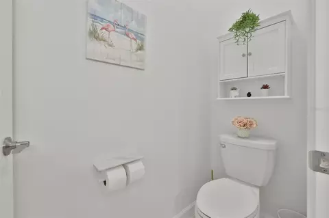 Bath - 12593 Lily Quartz Loop, Parrish, FL 34219 photo 2 of 3