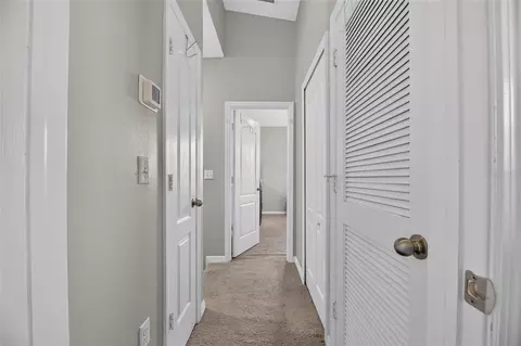 Entry Way - 8833 Moonlit Meadows Loop, Riverview, FL 33578 photo 6 of 7