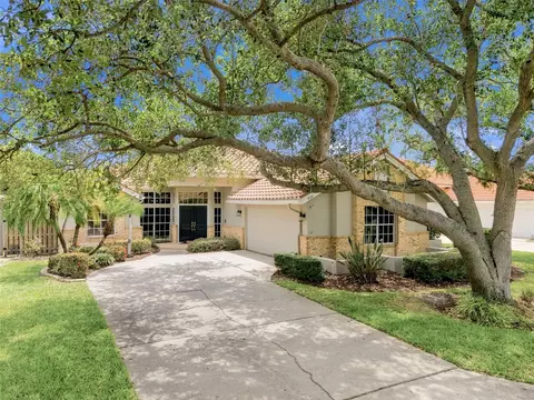 980 Live Oak Ave NE, Saint Petersburg, FL 33703