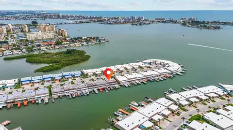 531 Boca Ciega Point Blvd S #531, Saint Petersburg, FL 33708