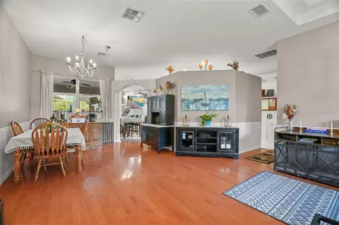 Dining - 2117 Larkspur Ct, Trinity, FL 34655 photo 1 of 2