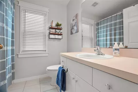 Bath - 2117 Larkspur Ct, Trinity, FL 34655 photo 7 of 7