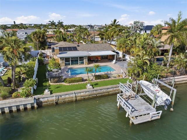412 Hermosita Dr, Saint Petersburg, FL 33706