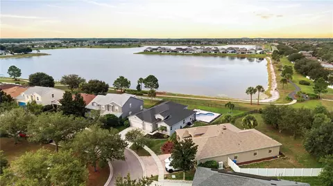 View/Area - 11211 Laurel Brook Ct, Riverview, FL 33569 photo 6 of 10