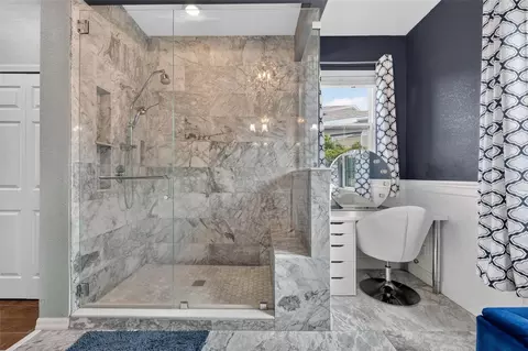 Bath - 11211 Laurel Brook Ct, Riverview, FL 33569 photo 3 of 5