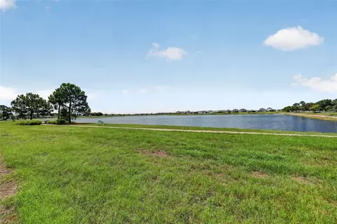 View/Area - 11211 Laurel Brook Ct, Riverview, FL 33569 photo 3 of 10