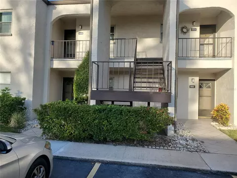 7701 Starkey Rd #324, Seminole, FL 33777