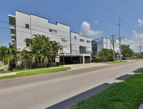 5008 S Macdill Ave #19, Tampa, FL 33611