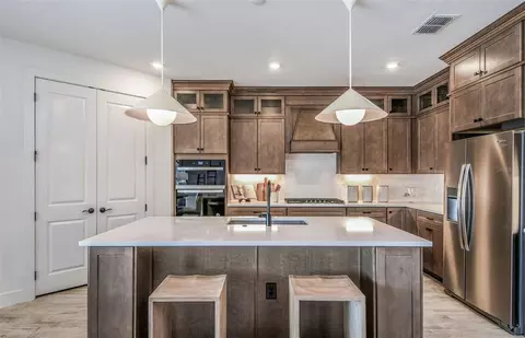 Kitchen - 13710 Brookside Haven St, Riverview, FL 33578 photo 2 of 3