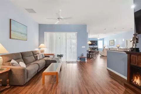 Living - 6416 18th Ave E, Bradenton, FL 34208 photo 3 of 3