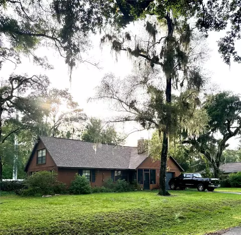 620 N Savary Ave, Inverness, FL 34453