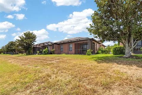 Exterior - 132 Shell Falls Dr, Apollo Beach, FL 33572 photo 8 of 14