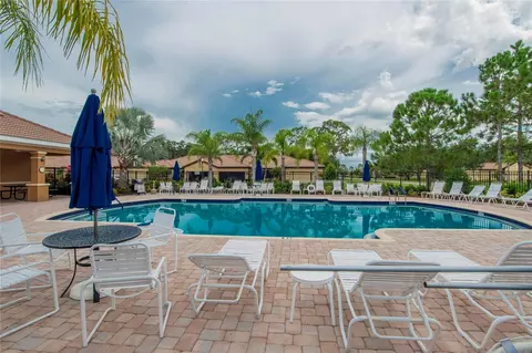 Exterior - 132 Shell Falls Dr, Apollo Beach, FL 33572 photo 14 of 14
