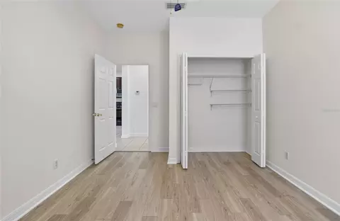 Bedroom - 132 Shell Falls Dr, Apollo Beach, FL 33572 photo 6 of 8