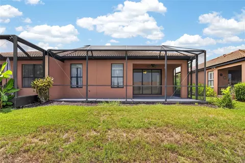 Exterior - 132 Shell Falls Dr, Apollo Beach, FL 33572 photo 6 of 14