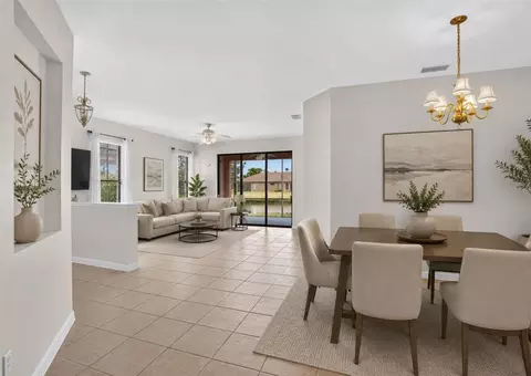 Dining - 132 Shell Falls Dr, Apollo Beach, FL 33572 photo 1 of 1
