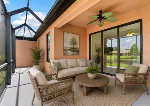 Exterior - 132 Shell Falls Dr, Apollo Beach, FL 33572 photo 2 of 14