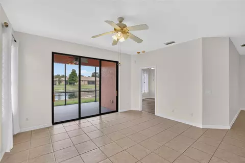 Living - 132 Shell Falls Dr, Apollo Beach, FL 33572 photo 7 of 10