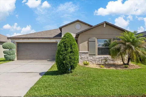 Exterior - 11803 Blackeyed Susan Dr, Riverview, FL 33579 photo 2 of 7