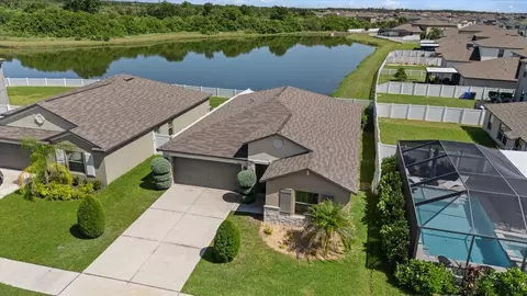 View/Area - 11803 Blackeyed Susan Dr, Riverview, FL 33579 photo 3 of 7
