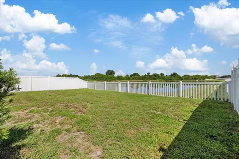 Exterior - 11803 Blackeyed Susan Dr, Riverview, FL 33579 photo 7 of 7