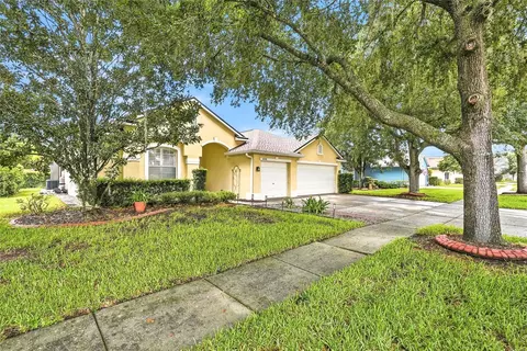 16748 Midsummer Ln, Spring Hill, FL 34610 photo 2
