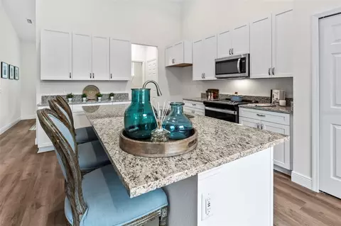 Kitchen - 8312 Revels Rd, Riverview, FL 33569 photo 1 of 6