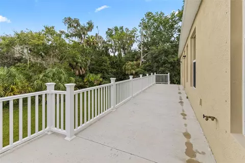 Exterior - 8312 Revels Rd, Riverview, FL 33569 photo 8 of 10