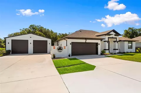 Exterior - 437 Gandy Cemetery Rd, Bartow, FL 33830 photo 2 of 14