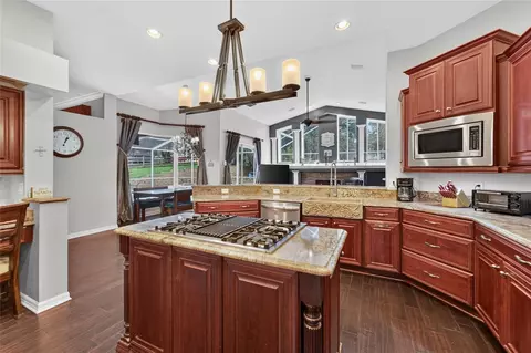Kitchen - 13020 Shadow Run Blvd, Riverview, FL 33569 photo 5 of 7