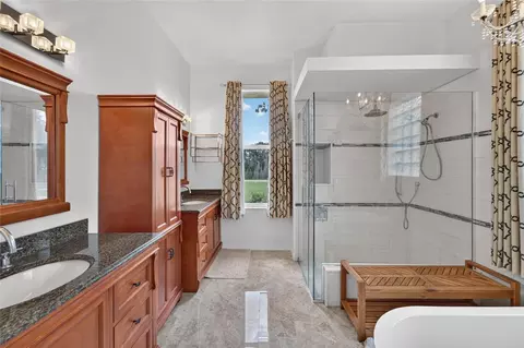 Bath - 13020 Shadow Run Blvd, Riverview, FL 33569 photo 1 of 6