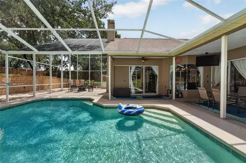 Exterior - 13020 Shadow Run Blvd, Riverview, FL 33569 photo 7 of 18