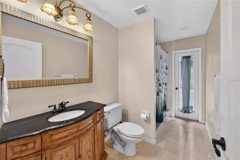 Bath - 13020 Shadow Run Blvd, Riverview, FL 33569 photo 6 of 6