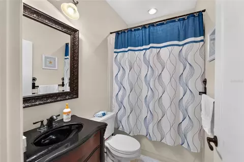 Bath - 13020 Shadow Run Blvd, Riverview, FL 33569 photo 4 of 6