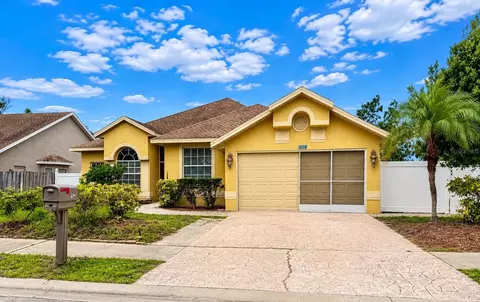 1959 Wood Trail St, Tarpon Springs, FL 34689