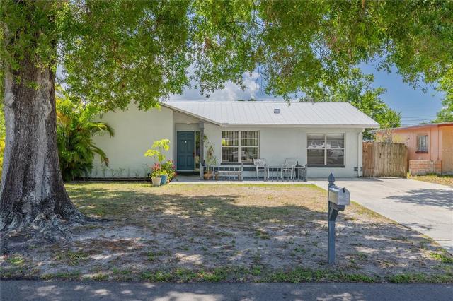 2153 Catalina Dr N, Clearwater, FL 33763