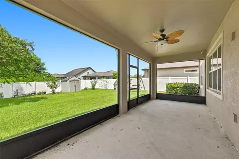 Exterior - 11716 Brighton Knoll Loop, Riverview, FL 33579 photo 4 of 9