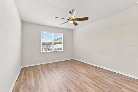 Bedroom - 11716 Brighton Knoll Loop, Riverview, FL 33579 photo 2 of 13