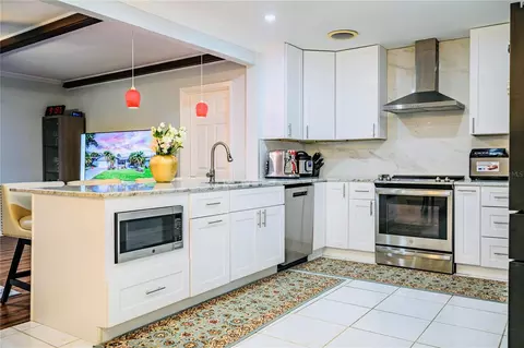 Kitchen - 898 Corvette Dr, Largo, FL 33771 photo 3 of 5