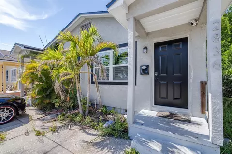 2834 2836 Freemont Ter S, Saint Petersburg, FL 33712