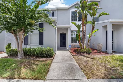 6134 Osprey Lake Cir, Riverview, FL 33578