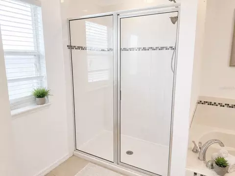 Bath - 3447 Gretchen Dr, Ocoee, FL 34761 photo 6 of 7