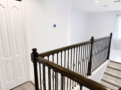 Entry Way - 3447 Gretchen Dr, Ocoee, FL 34761 photo 6 of 8