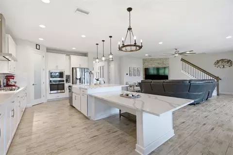 Kitchen - 12970 Steed Trace Loop, Lithia, FL 33547 photo 3 of 7