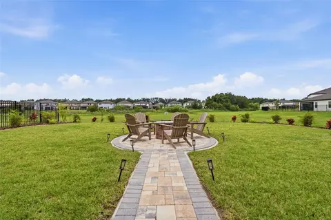 Exterior - 12970 Steed Trace Loop, Lithia, FL 33547 photo 6 of 9