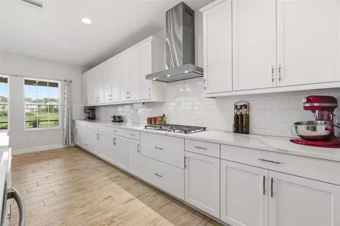 Kitchen - 12970 Steed Trace Loop, Lithia, FL 33547 photo 5 of 7